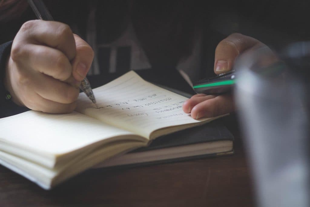 Rekordmånga gymnasieelever får studiebidrag indraget – statistik visar oroande trend