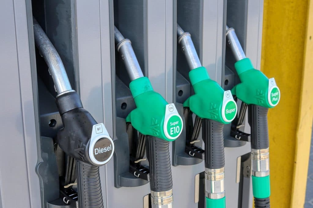 Bensin och dieselpriser sänks – senaste prisjusteringarna