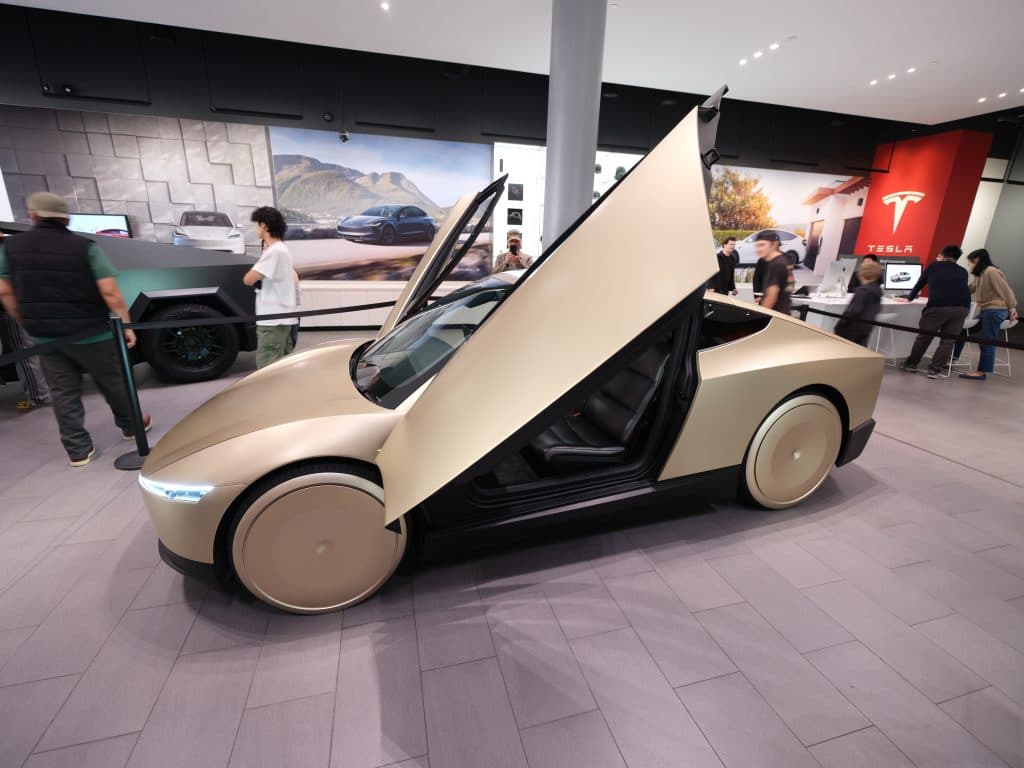 Cybercab väntas rulla i Austin i augusti för Tesla